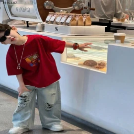 SET ÁO PHÔNG ĐỎ MIX JEAN RÁCH -sỉ Áo : 120k           Quần : 186k