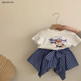 SÉT ÁO GẤU MIX QUẦN VÁY CARO-sỉ Áo : 120k            Quần váy : 156k 