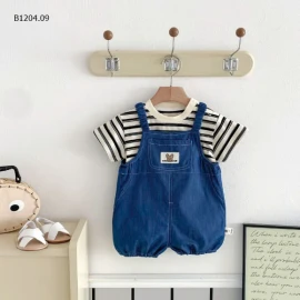 SET ÁO KẺ MIX QUẦN YẾM -sỉ 218k