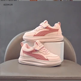 GIÀY THỂ THAO BÉ-sỉ 135k