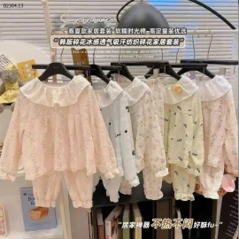 YAKIDS – BỘ PYJAMA BÉ GÁI CỔ BÈO, SIÊU XINH -sỉ 95k