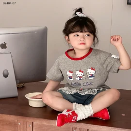 SET ÁO HELLO KITTY + SHORT JEAN PHỐI REN NINGLI-sỉ Áo : 93k           Quần : 145k 