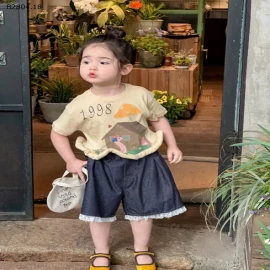 Set áo phông mix quần lửng viền ren cho bé -sỉ Áo : 117kk          Váy : 158k 