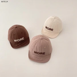 MŨ LƯỠI TRAI MỎ VỊT CHỮ MORE-sỉ 69k