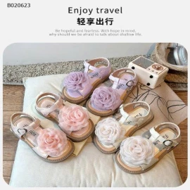 Sandal hoa trà quai dán cho bé YÊU -sỉ Sz 23-28 : 146k           Sz 29-34 : 153k