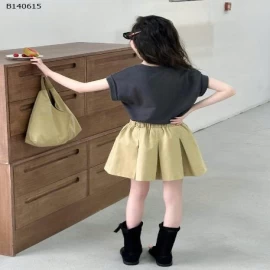 SÉT TANKTOP TRÁI TIM MIX CHÂN VÁY VÀNG -Sỉ giá  áo: 120k cv: 179k 