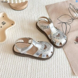 DÉP SANDAL TIM CHO BÉ GÁI - Sỉ  giá  sz 21-25: 131k  sz 26-30: 141k 