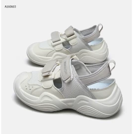 GIÀY THOÁNG KHÍ NỮ NHÀ WARRIOR - sỉ 256k