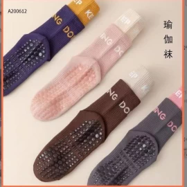 Tất thể thao chống trơn trượt cho nữ: - sỉ 108k/set 10 đôi mix màu