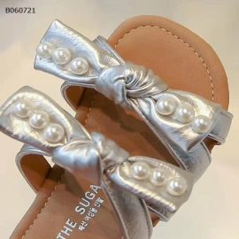 DÉP LÊ NƠ ĐÍNH HẠT CHO BÉ - Sỉ giá sz 23-28: 125k  sz 29-34: 135k 