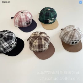 MŨ LƯỠI TRAI KẺ CARO SỐ 58  - sỉ 94k