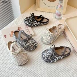 GIÀY SỤC NƠ BLING BG - Sỉ giá  sz 23-28: 125k  sz 29-34: 135k 