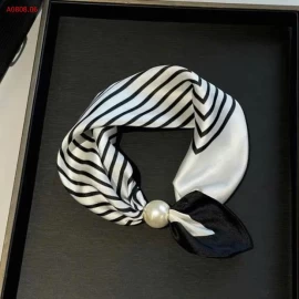 Khăn quàng cổ lụa lười -Sỉ giá 30k/c