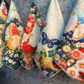 SET 10 KHĂN LAU TAY HOA -Sỉ giá  103k/1 set 10 khăn