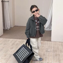 Áo khoác Ambb- Giá sỉ  sz 90-150 : 278k sz 160 : 300k sz 170 : 327k