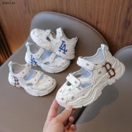 GIÀY QUAI DÁN THOÁNG KHÍ CHO BÉ -Giá sỉ  sz 22-31 :   179k sz 32-36 :  190k