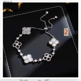 VÒNG CỎ 4 LÁ BLING -sỉ 50k