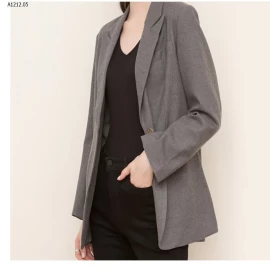 ÁO THUN DÁNG ÔM CỔ V HÃNG CANVAUS-sỉ 175k