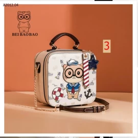 TÚI DA FORM VUÔNG HÌNH MÈO BEIBAOBAO-Giá sỉ 310k