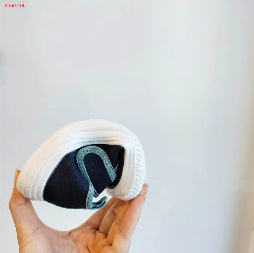 GIÀY VẢI MŨI VUÔNG CHO BÉ-sỉ 186k