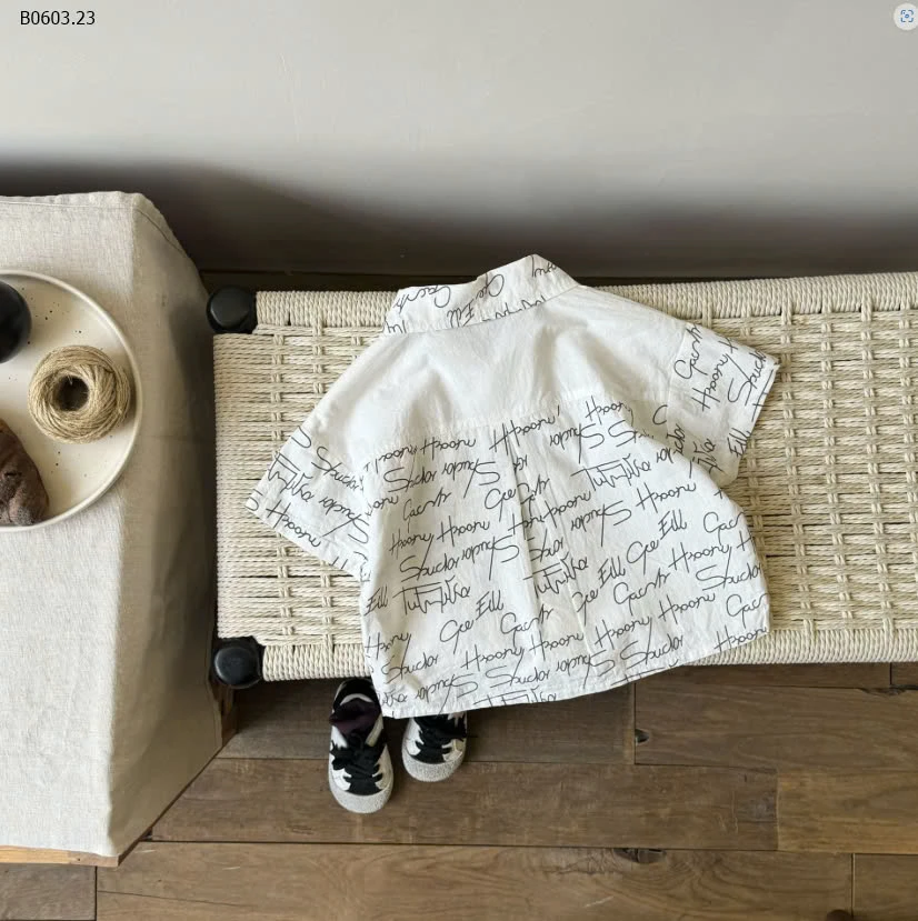 SƠ MI IN CHỮ TÚI NGỰC-sỉ 125k