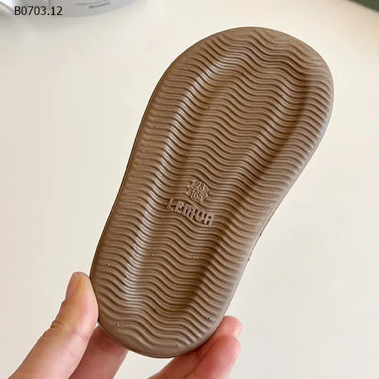 DÉP LÊ CHỮ H CHO BÉ GÁI-sỉ Sz 21-25 : 131k           Sz 26-30 : 140k            Sz 31-35 : 150k  