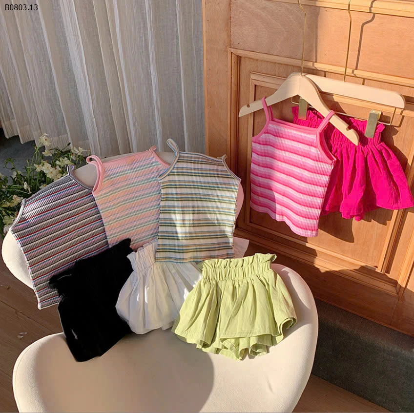 SET ÁO KÈM QUẦN VÁY-sỉ 153k