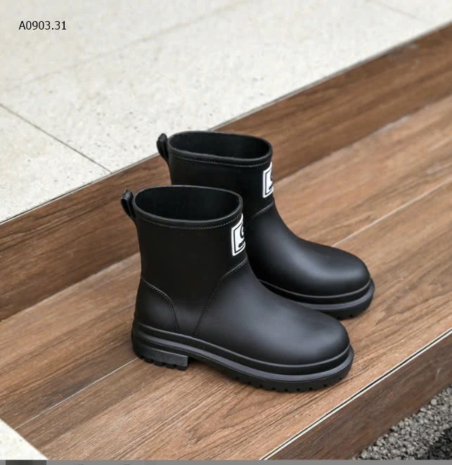 ỦNG NHỰA ĐI MƯA CHỐNG TRƯỢT -sỉ 149k