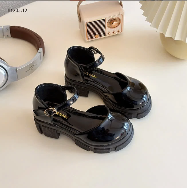 GIÀY THỜI TRANG CHO BG-sỉ Sz 26-30 : 152k            Sz 31-35 : 162k