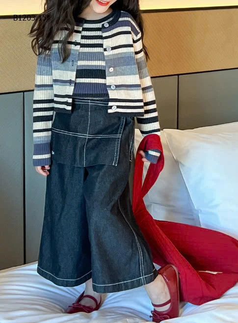 SÉT LEN LẺ 3 CHI TIẾT -sỉ Áo (áo sát nách+cardigan) : 211k                                                 Quần : 175k