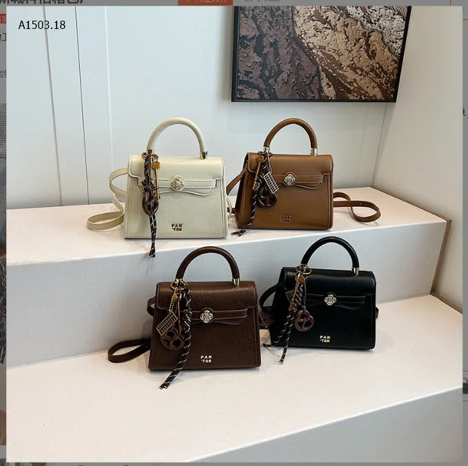 TÚI XÁCH NỘI ĐỊA PAN'T-sỉ Túi đơn : 152k           Túi kèm móc : 170k 