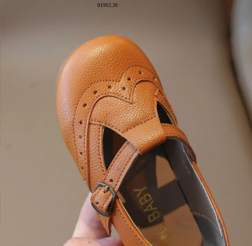 Giày búp bê kiểu dáng Vintage -sỉ Sz 21-25 : 133k           Sz 26-30 : 141k