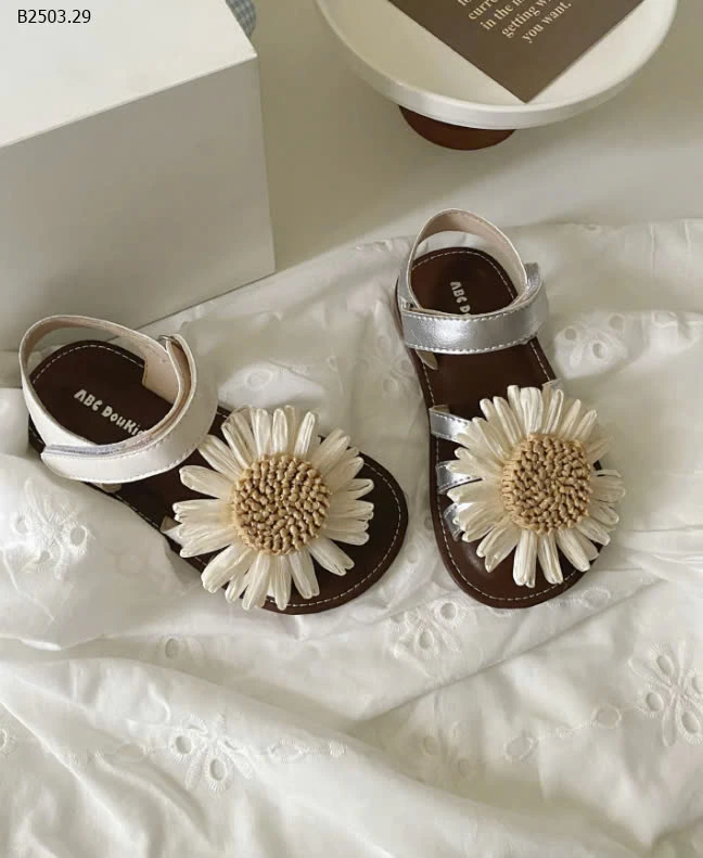 Dép hoa cúc cho bé xinh xỉu -sỉ 280k