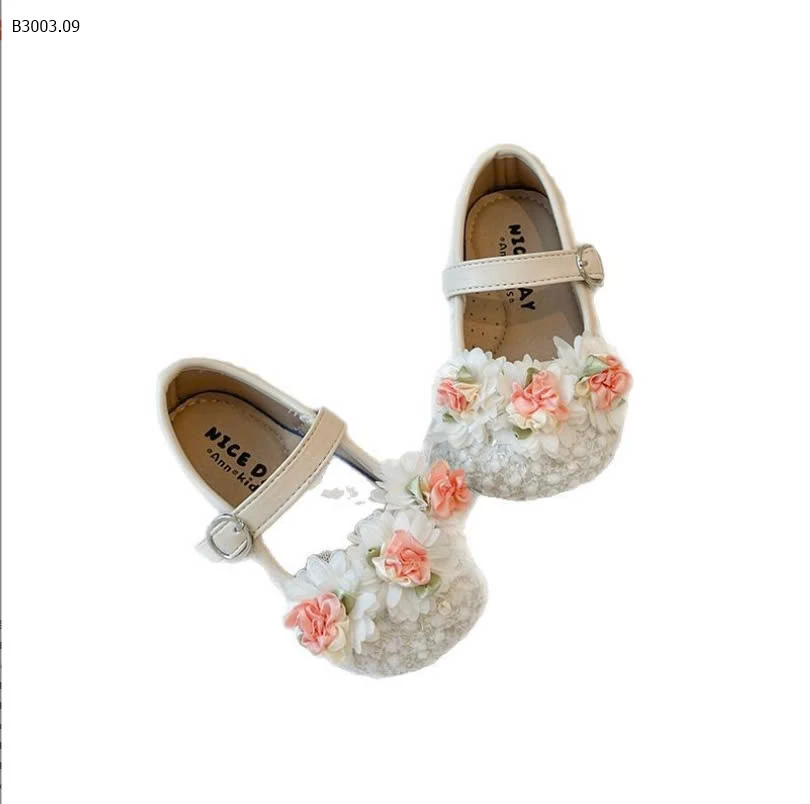 Giày búp bê hoa nổi quai dán -sỉ sz 21-25 : 141k           sz 26-30 : 149k 
