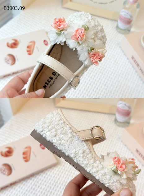Giày búp bê hoa nổi quai dán -sỉ sz 21-25 : 141k           sz 26-30 : 149k 