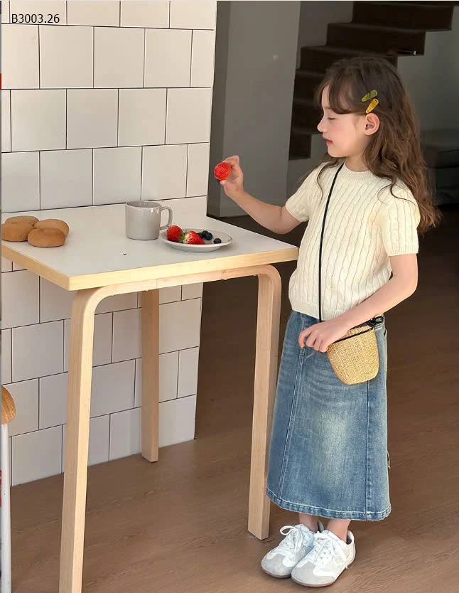 ÁO THUN DỆT KIM BÉ -sỉ Sz 90-150 : 127k                 Sz 160 : 139k  