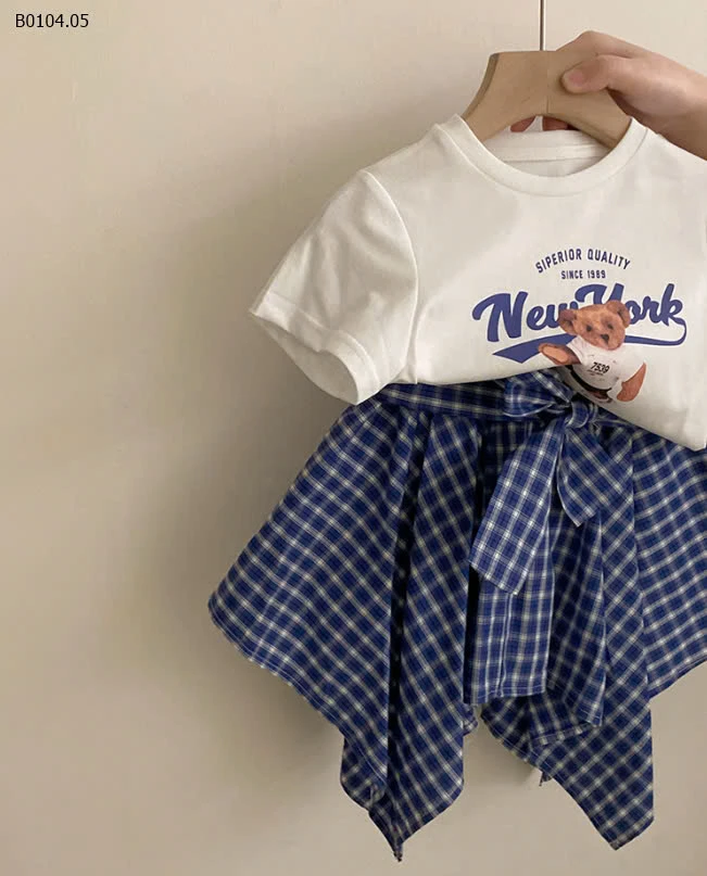 SÉT ÁO GẤU MIX QUẦN VÁY CARO-sỉ Áo : 120k            Quần váy : 156k 