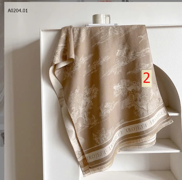  Khăn khổ siêu rộng mix thành áo choàng được luôn - sỉ 120k