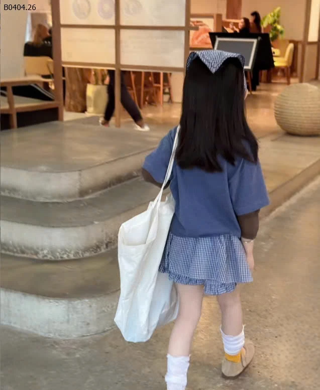 ÁO PHÔNG DONE MIX VÁY KẺ -sỉ Áo : 118k           Váy : 148k