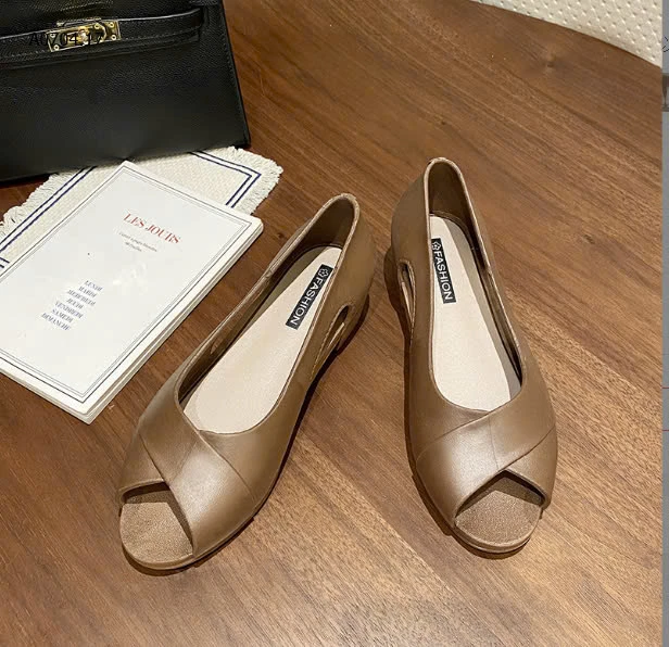 GIÀY NHỰA NỮ-sỉ 65k