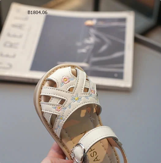 Sandal quai dán thêu hoa bé gái -Giá sỉ như sau: sz 21-25: 126k sz 26-30: 137k 