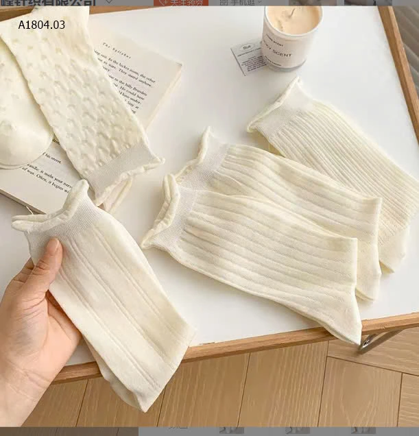 SET 5 ĐÔI TẤT REN NỮ QCCC- sỉ 58k/set 5 đôi  