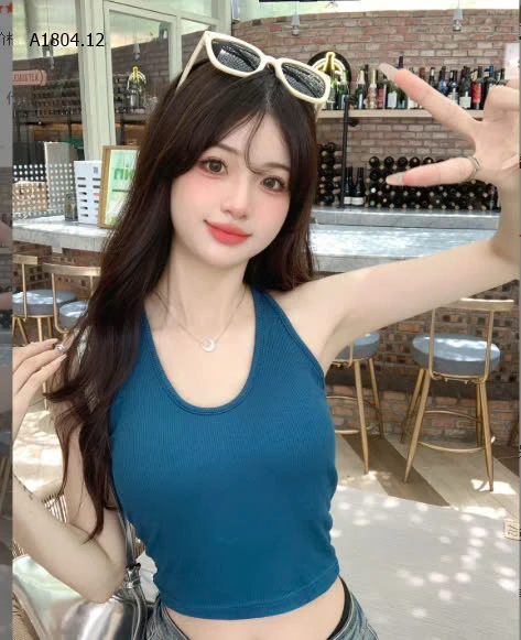 Áo 2s  dạng cổ yếm  - sỉ 75k