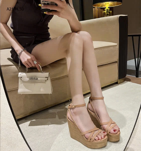 SANDAL ĐẾ XUỒNG CHO NỮ-sỉ 275k
