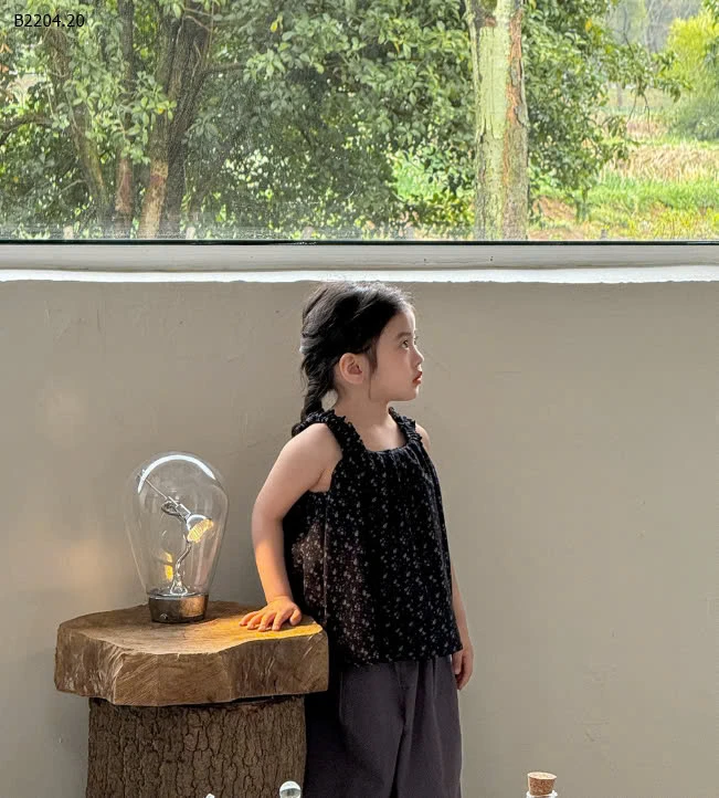 Áo sát nách hoa nhí bé gái -sỉ 142k