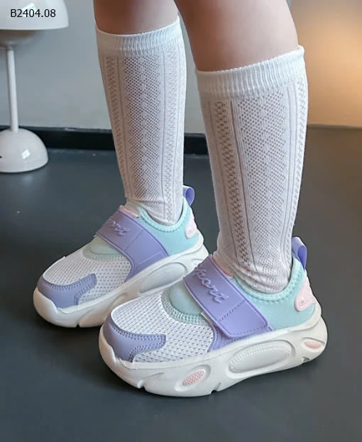 GIÀY THỂ THAO LƯỚI THOÁNG KHÍ CHO BÉ8-sỉ Sz 27-31 : 180k           Sz 32-37 : 190k