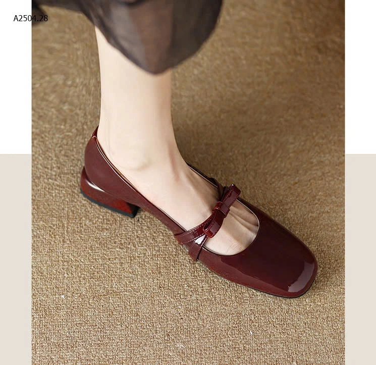 GIÀY DA BÓNG NỮ -sỉ 185k