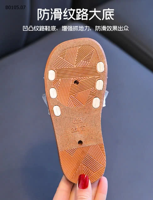 DÉP LÊ ĐÍNH KIM TUYẾN HÌNH BƯỚM CHO BÉ GÁI-sỉ 73k