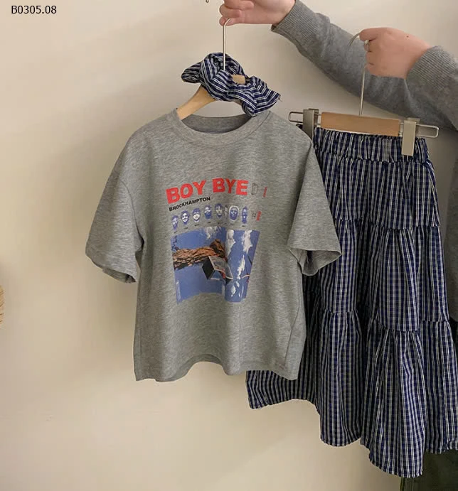 Set áo phông BOY BYE mix chân váy kẻ -sỉ Sz 110-150 : 248k            Sz 160-170 : 289k 