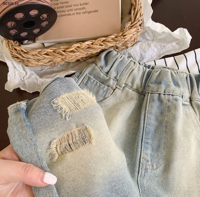 QUẦN SHORT JEAN CHỮ B-sỉ 150k